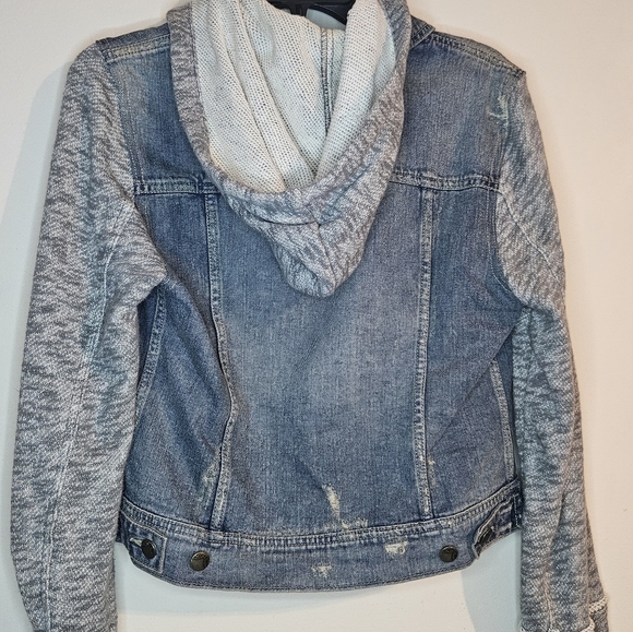 Free People Denim Knit Jean Jacket Distressed Sz S - Picture 3 of 5